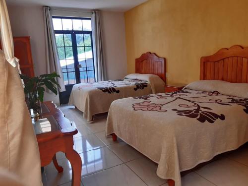 HOTEL CAMELINAS AREA BLANCA in Pátzcuaro, Mexico