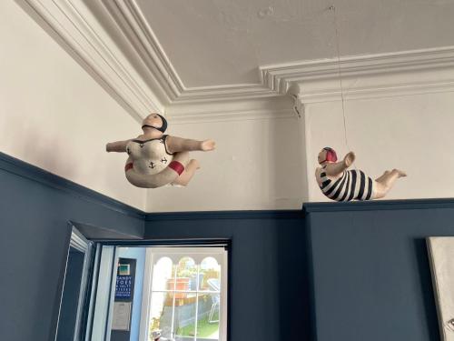 Channel Vista Guest House - image 14