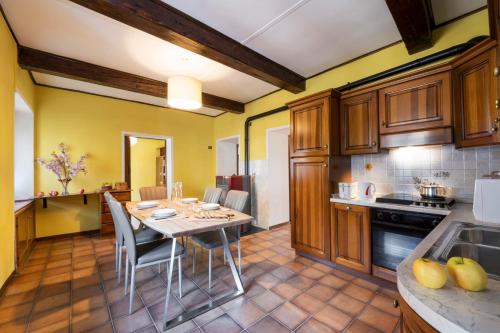  La Casa del Prete in Anzino