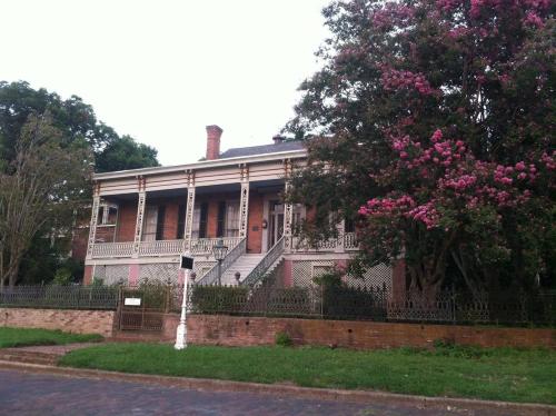 B&B Vicksburg - Corners Mansion Inn - A Bed and Breakfast - Bed and Breakfast Vicksburg