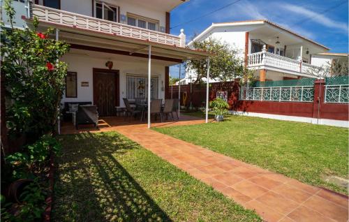 Four-Bedroom Holiday Home