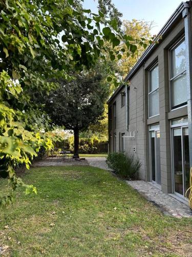 View, Fisherton Alquiler Temporario in Barrio Fisherton