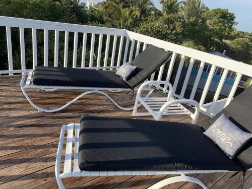 NORTH CAPTIVA ISLAND Steps to Private Gulf Beaches Pools Hot Tub Golf Cart in Captiva Island (Florida)