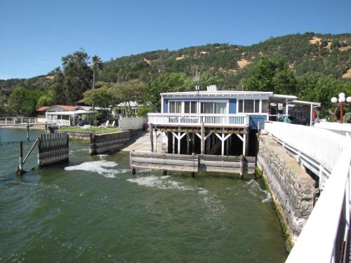 Lake Place Resort - 숙소 외관