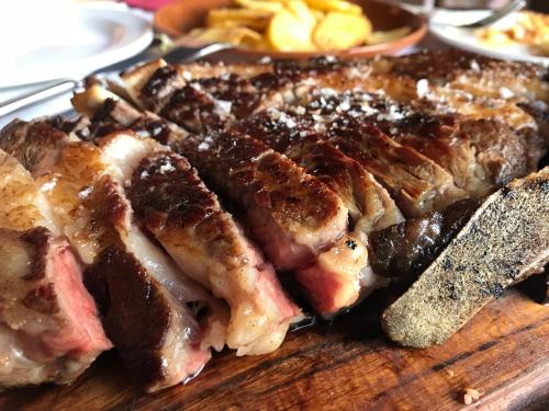 Közeli látványosságok, La Apañaora (La Apanaora) in Galaroza