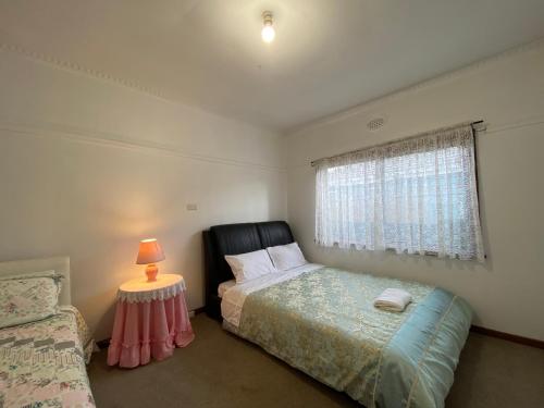 6 Beds-Whole House-Stawell-Grampians National Park