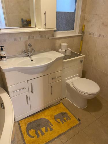 Hameway House- Stunning 4 bedroom house with a spacious kitchen, Londýn (fotografie 10)