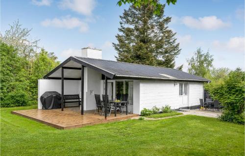 Gorgeous Home In Kirke Hyllinge With Kitchen