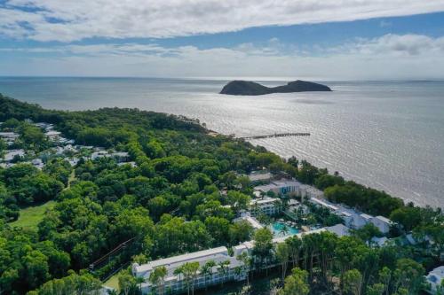 Beach Haven - Alassio Beachfront Resort - Palm Cove