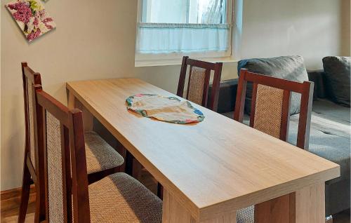 2 Bedroom Pet Friendly Home In Wilcze