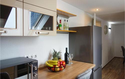 廚房, Lovely Home In Schmallenberg With Wifi in 施馬倫貝格鎮中心