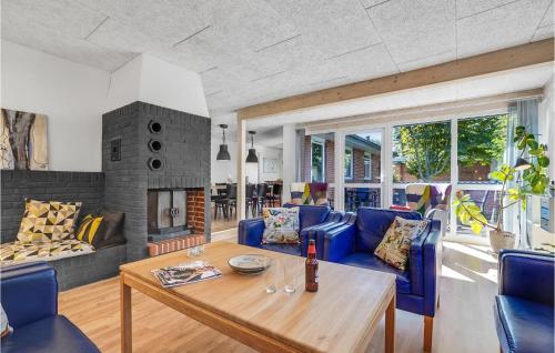  Stunning Home In Sæby With Kitchen in Sæby