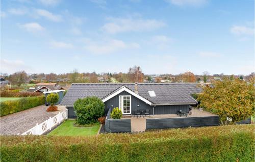  Stunning Home In Hejls With 3 Bedrooms And Wifi in Hejls