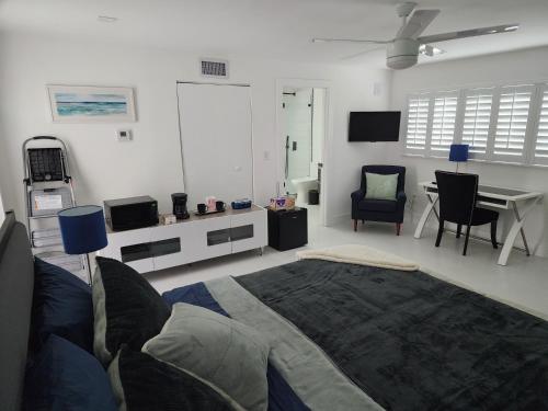 JBMANORS, Fort Lauderdale (photo 4)