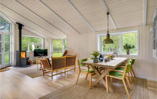  Cozy Home In Rørvig With Wifi in Rørvig