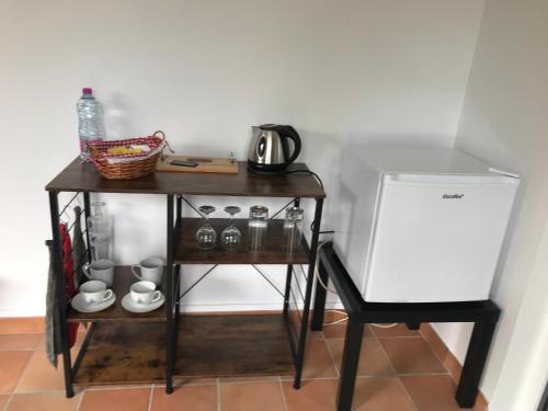 Létesítmények, Après la pluie (Apres la pluie) in Sorrus