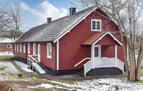 Stunning Home In Orrefors With Jacuzzi, Wifi And 10 Bedrooms 2