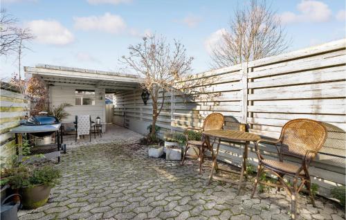  Stunning Home In Nakskov With Wifi in Nakskov