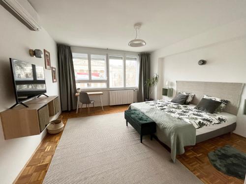 Central Apartment - Museum View, Budapest (photo 2)