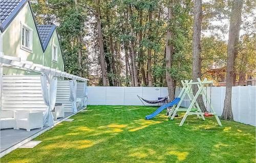 Two-Bedroom Holiday Home image 10
