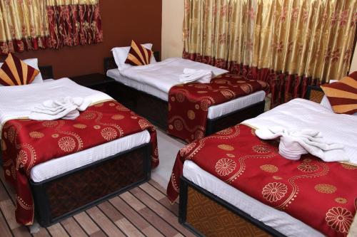 Elbrus Home – Kathmandu, OH