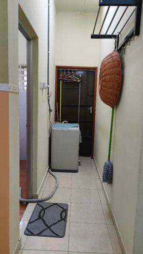 Bathroom, Che Det Homestay Chemor in Sungai Siput