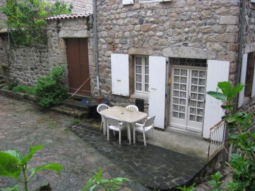 Ieeja, Maison Antraigues sur Volane in Antraigues-sur-Volane