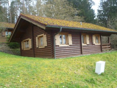B&B Stamsried - Ferienhaus Chalet Blockhaus Bayern - Bed and Breakfast Stamsried