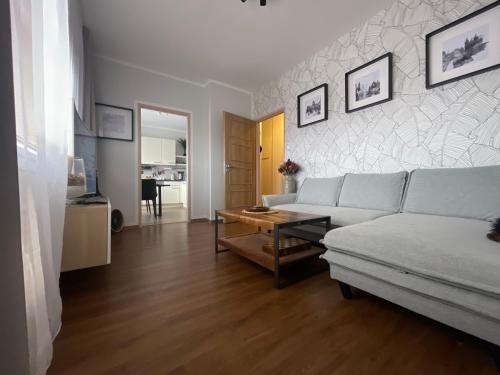 Andel apartment with terrace, Praha (fotografie 3)