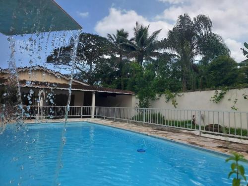 Casa Guarujá c/ piscina grande Casa Guarujá c/ piscina grande