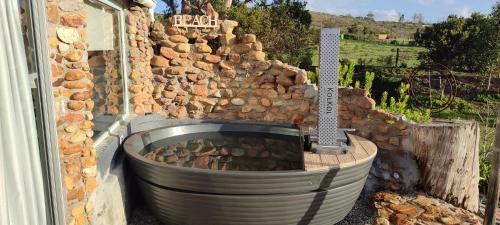 The Riverstone - Romantic Hideaway by the River - loadshedding free! The Riverstone - Romantic Hideaway by the River - loadshedding free!