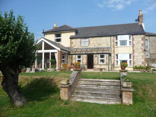Entrance, Ivy Hall in Isle of Wight