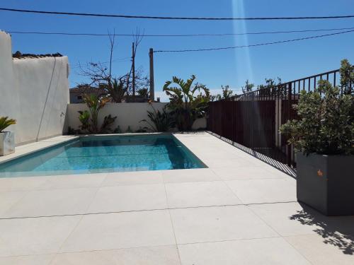  CASA PISCINA DOCTOR FLEMING 51 in Llubí