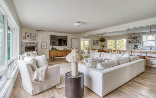 Oceanview Estate - image 5