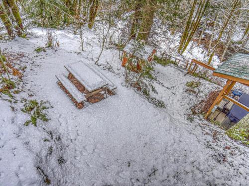 Clear Creek Mt Hood Retreat - Meredith Lodging