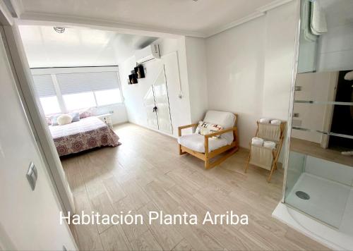 Bungalow soleado a 100 metros de La Playa