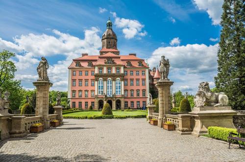 Hotel Przy Oślej Bramie - Zamek Książ