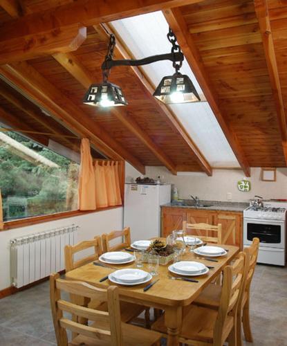 Two-Bedroom Chalet image 5