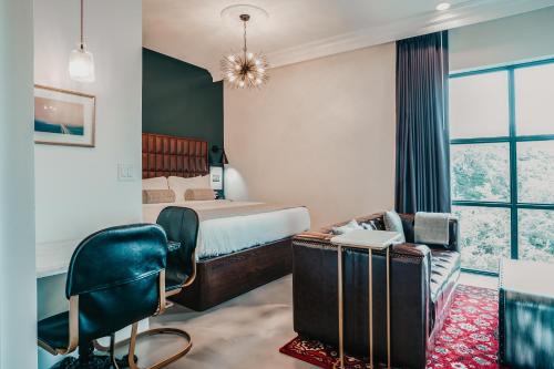 room detail thumbnail 0