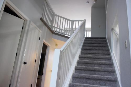 Amazing 4 Bedroom House with nice Backyard in Littleton, USA