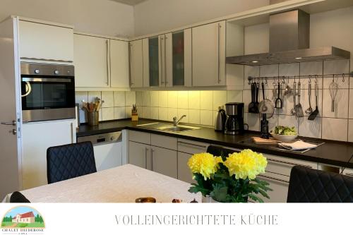 köök, Chalet Heiderose SPA - Kamin, Sauna & Wellness in Kluis