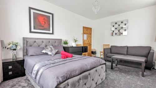 Tower Hamlets Apartment