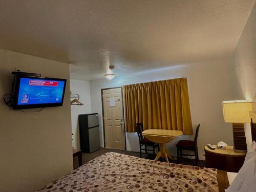 Desert Inn – Mojave, CA