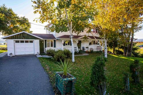 Bed and Breakfast Panorama - Accommodation - Saint-Laurent-de-l'ile d'Orleans