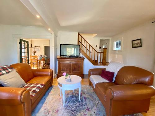 Cozy Grey Rabbit House 20mn from Mount Orford Ski Resort