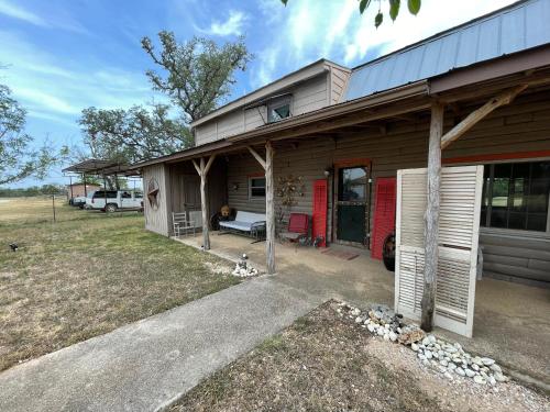 Doe Creek Horse Ranch