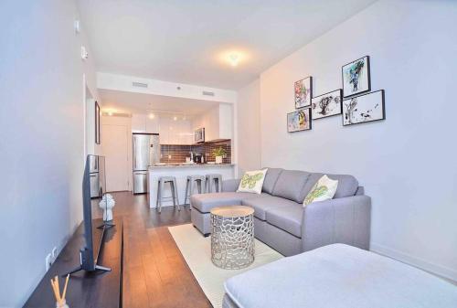 Super condo de luxe downtown / 3min guy concordia