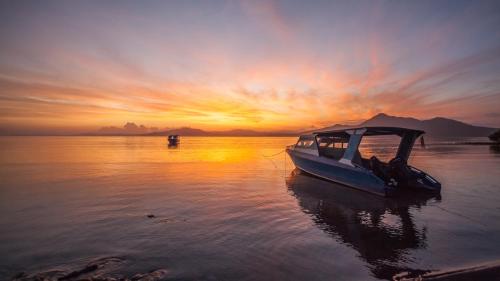 Bunaken Sunrise Beach