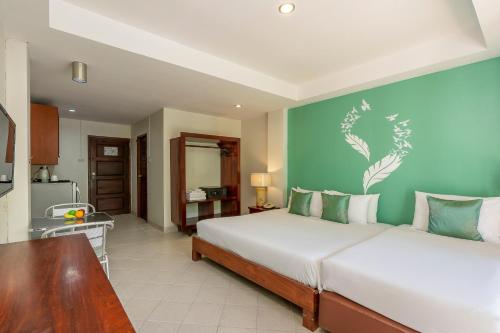 Standard Triple Room room in Bella Villa Pattaya 3rd Road