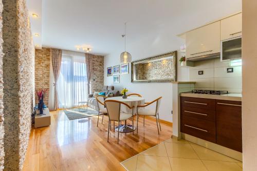 New apartment Bila Jidra****, Split (Foto 7)